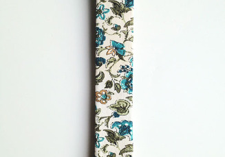 Small_floral-tie-front